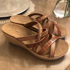 Skechers Luxe Foam Cork Wedge Heel Embroidered Strappy Cognac Y2K Sandals